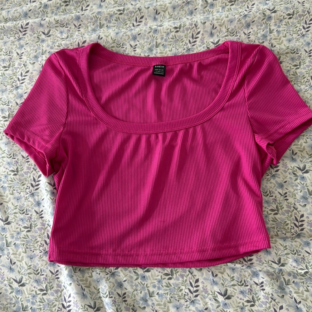 shein pink crop top